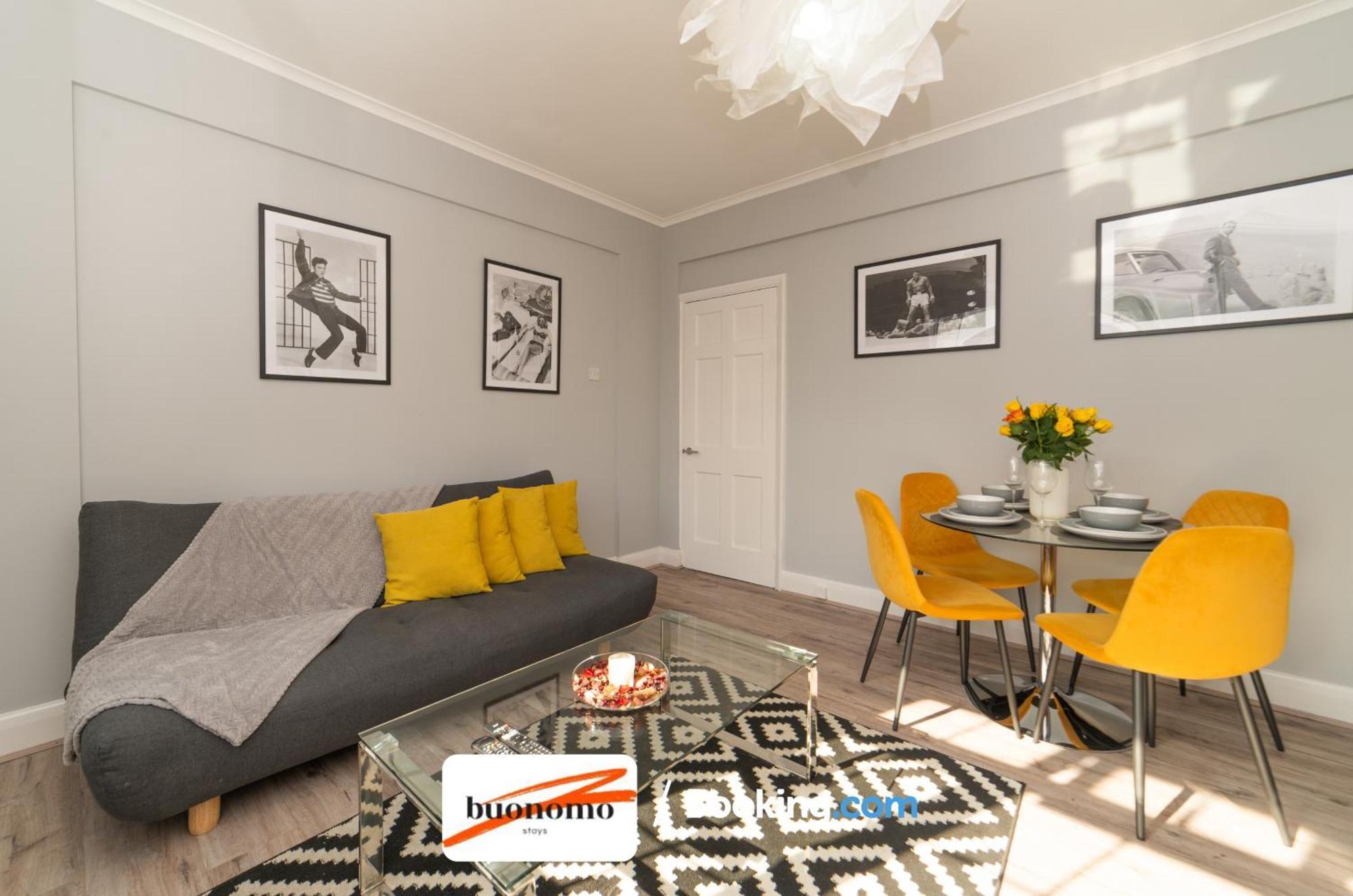 Two Bedroom Apartment By Buonomo Stays Short Lets & Serviced Accommodation With Balcony لندن المظهر الخارجي الصورة